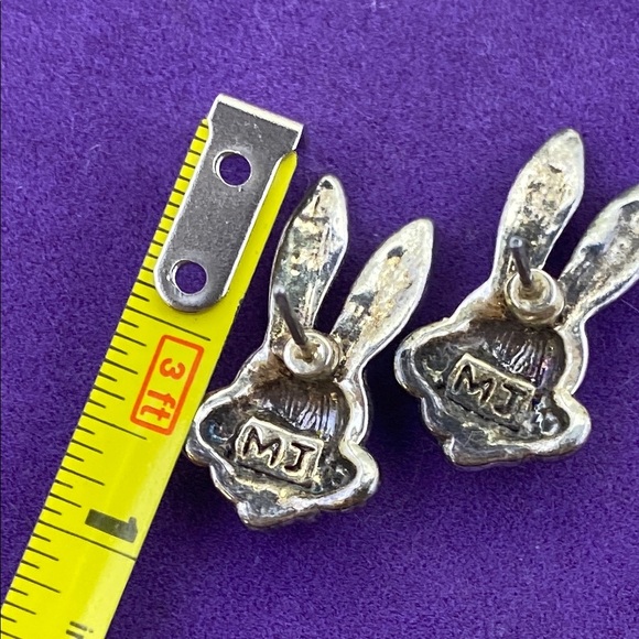 💛 Vintage Gold & Silver Plated Bunny Stud Earrings - Picture 4 of 4